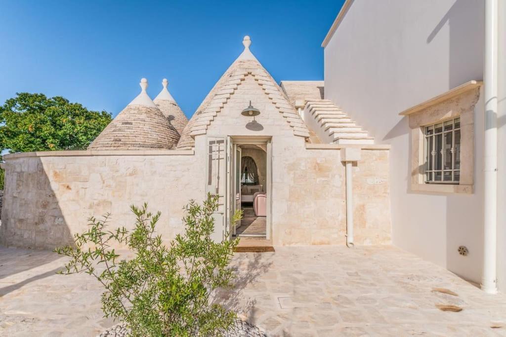 Trullo Under The Apulian Sky By Raro Villas Martina Franca Exterior foto
