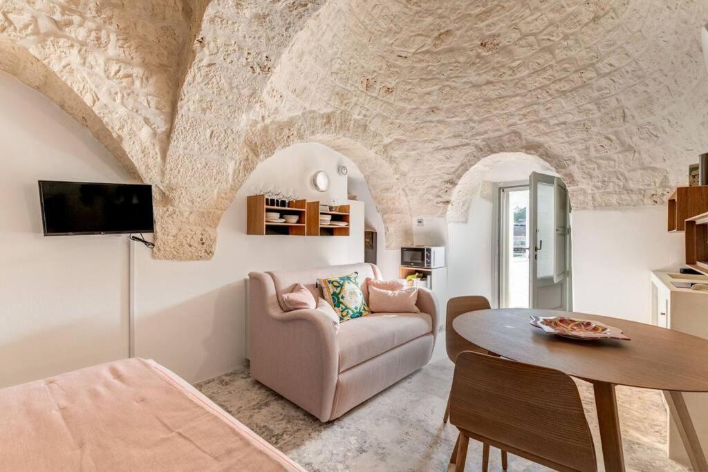 Trullo Under The Apulian Sky By Raro Villas Martina Franca Exterior foto